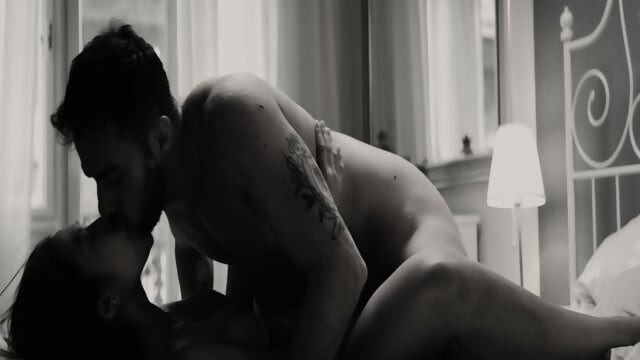 Uncensored Girl Cum So Loud Karen Calls The Police With A Noise Complaint