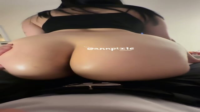 Annie POV Analâ¨