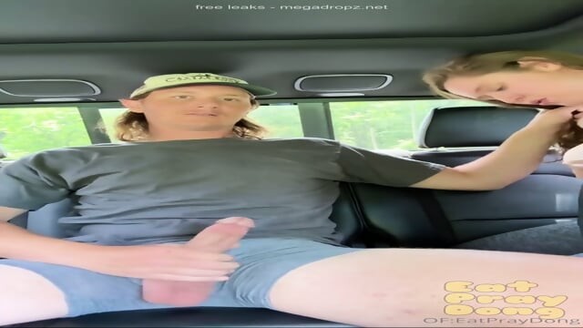 Eat Pray Dong Sucks A Hard Cock In The Car