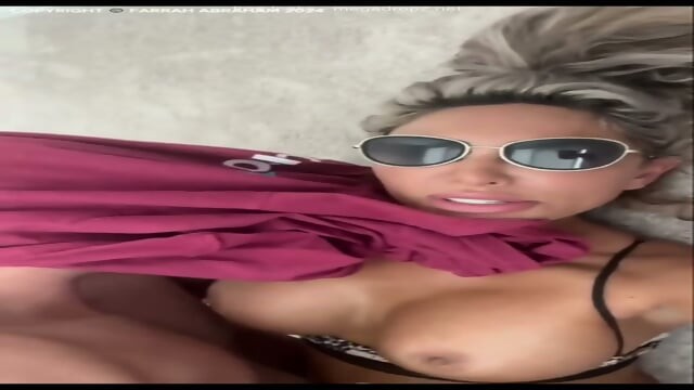 Farrah Abraham wants to get fucked in her sunglasses